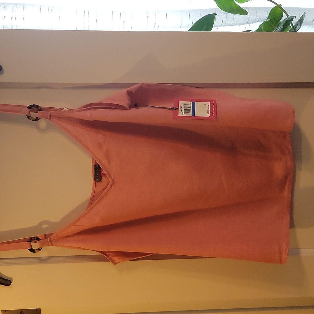 NWT Vince Camuto Top